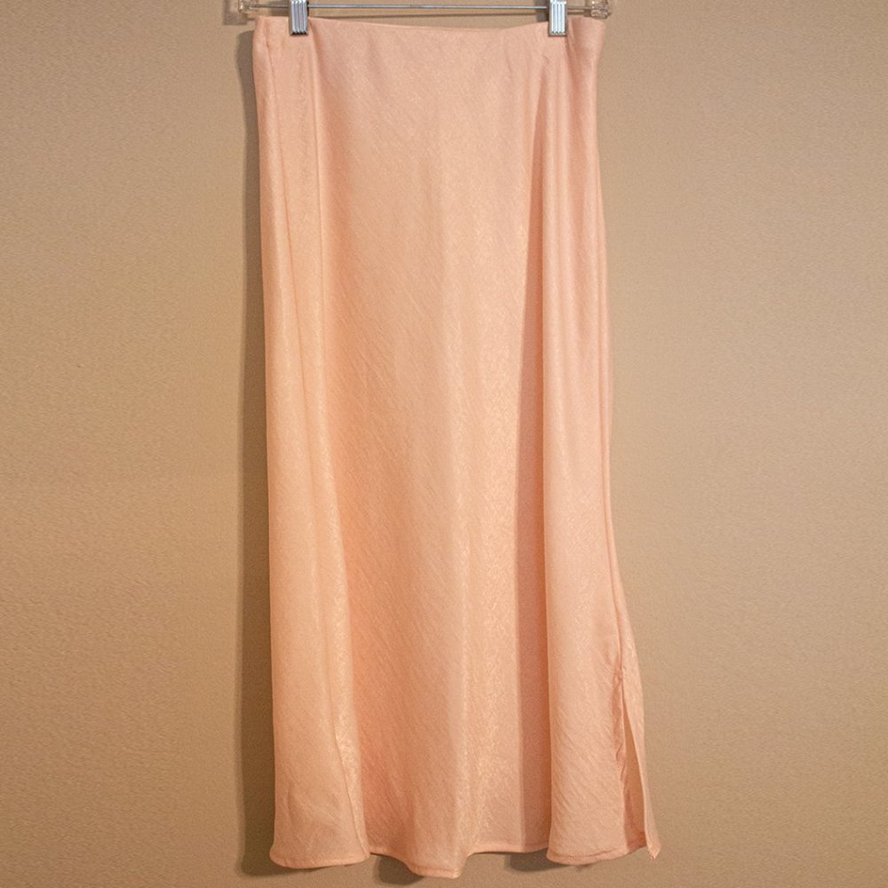 LIV Los Angeles Satin Light Pink Midi Skirt